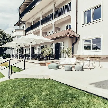 Hotel Dermuth Klagenfurt-2